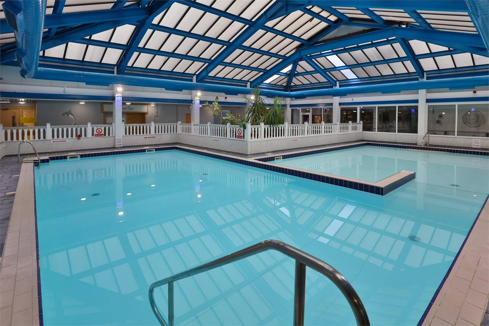 The indoor heated pool in the leisure club